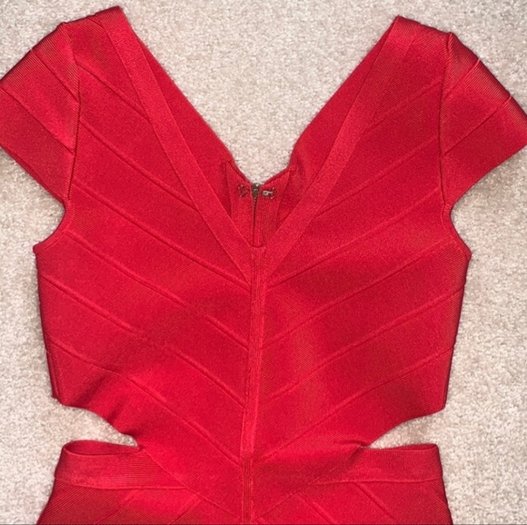 BNWT BEBE pinkish red cutout dress - Picture 2 of 10
